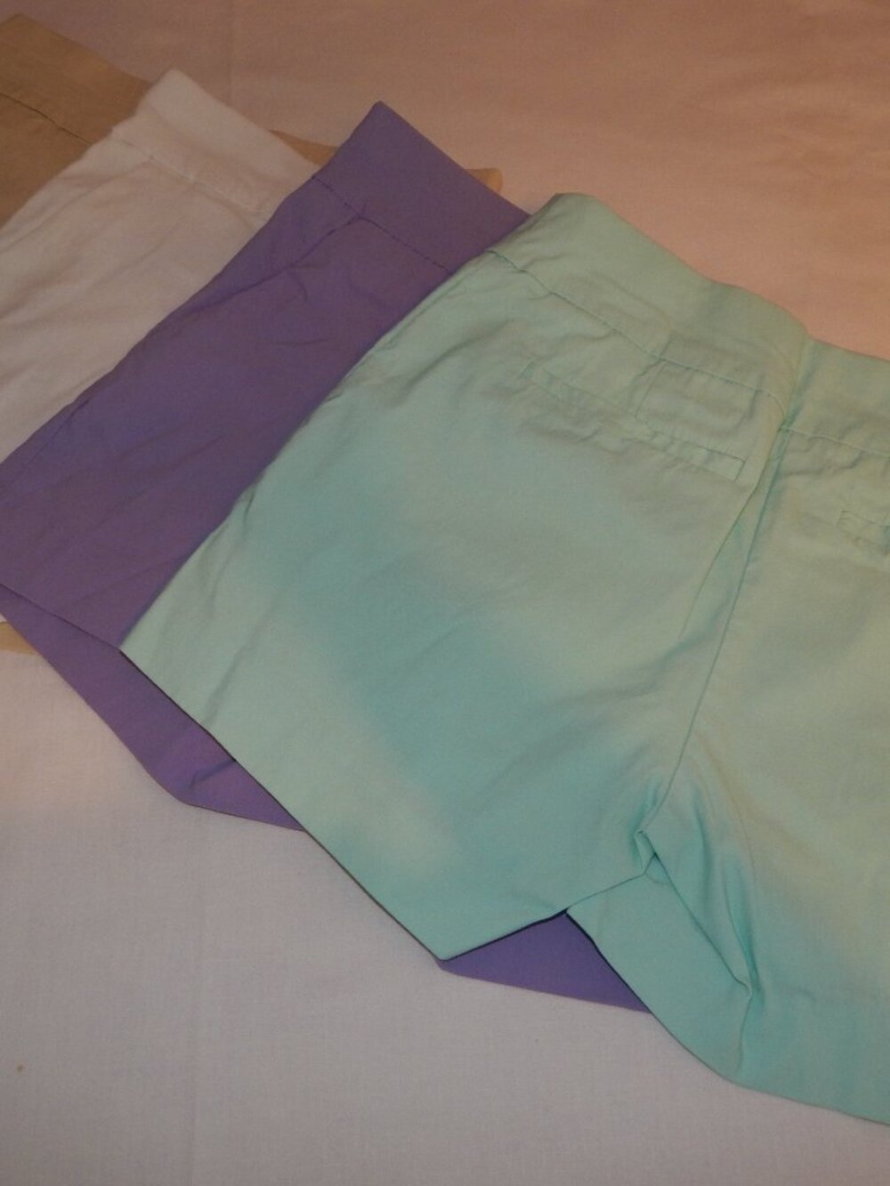 New York & Company Shorts 4 Pcs Bundle Size M 1 NWT